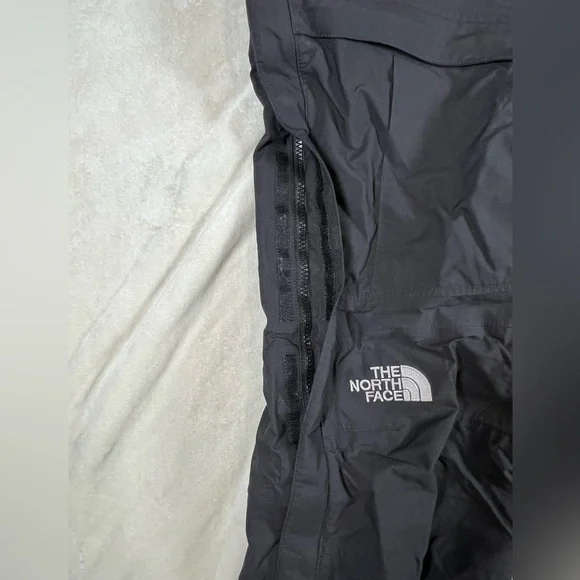 The North Face Men’s Small Black HYVENT Full Side Zip Snow Snowboarding Pants